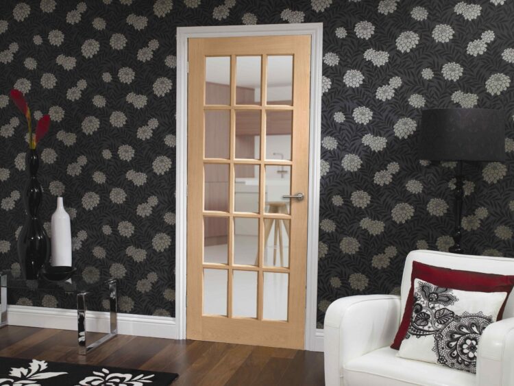 xl joinery sa77 oak internal glazed door with clear bevelled glass